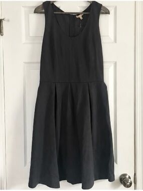 Bordeaux Sleeveless Gray Pleated Fit-and-Flare Dress